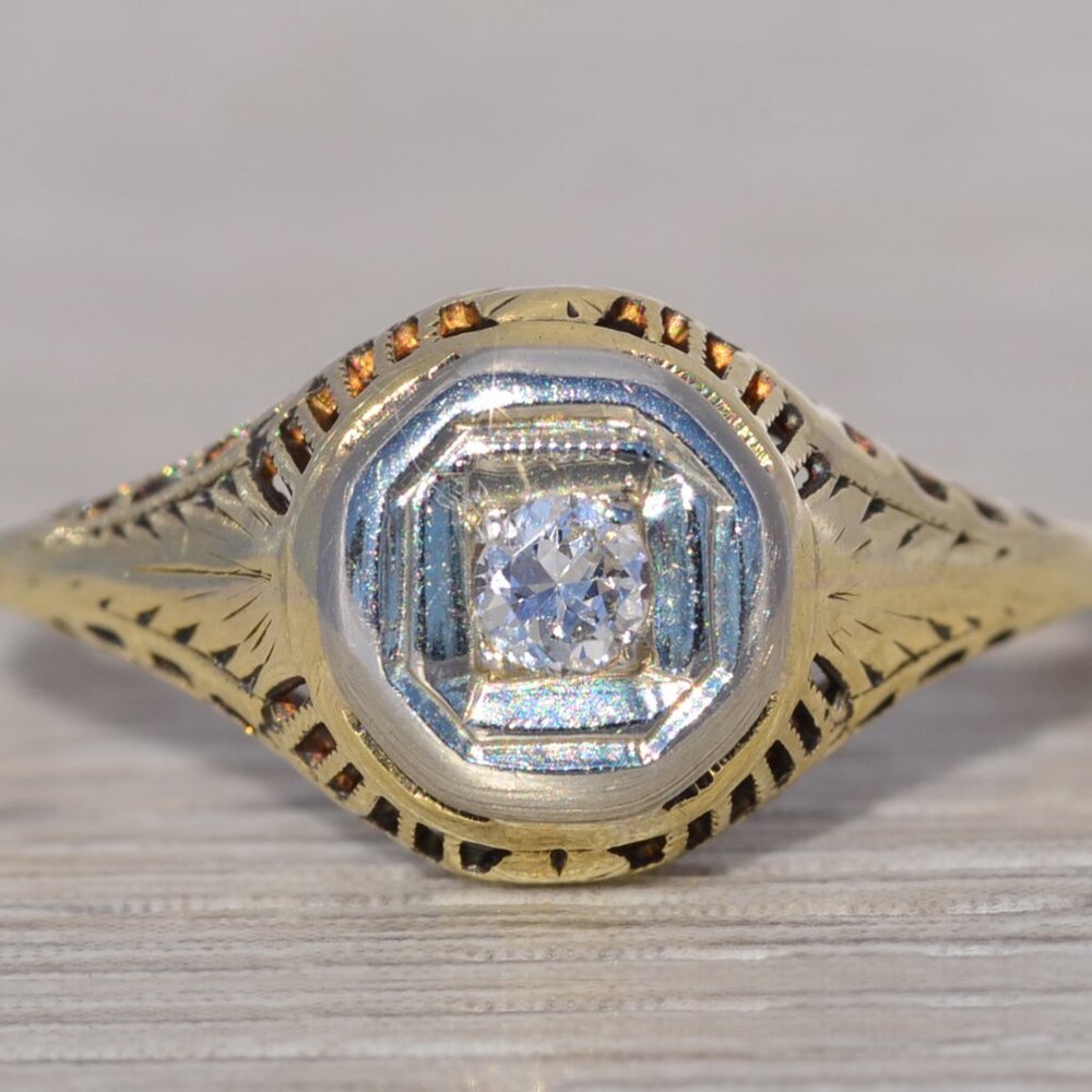 Art Deco Natural Diamond Engagement Ring in Yellow Gold